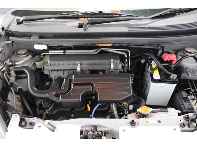 綺麗なエンジンルームです！