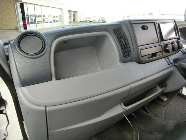 ＮＴ４５０アトラス ダンプＤＸ　☆３０００ディーゼル☆３０００ｋｇ積載☆☆３ペダルＭＴ☆ルーフラック☆中間ピン☆メッキグリル☆ナビ☆フルセグＴＶ☆ブルートゥース☆ＥＴＣ☆電格ミラー☆キーレス☆スペアキー（29枚目）