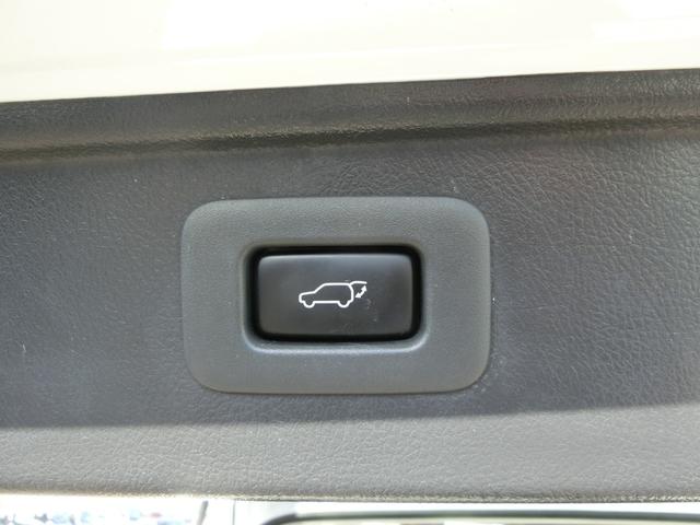 ヴェルファイア 2.4Z ゴールデンアイズII ☆アルパイン9インチナビ☆アルパインフリップダウンモニター☆バックカメラ☆ETC☆ハーフレザーシート☆セカンドシートオットマン☆両側パワースライドドア☆パワーバックドア☆社外テールランプ☆(36枚目)