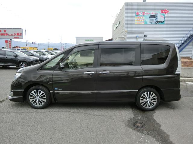 セレナ ハイウェイスターＧ　エアロモード　Ｓ－ハイブリッド　☆純正ナビ☆後席エンターテイメント☆アラウンドビューモニター☆アドヴァンスドセーフティパッケージ☆両側パワースライドドア☆ＬＥＤヘッドランプ☆（5枚目）