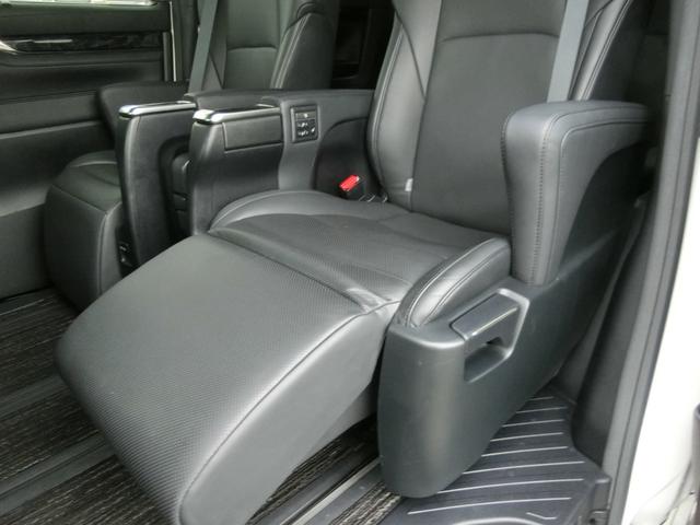 ヴェルファイアハイブリッド ZR Gエディション ☆10インチナビ☆12インチ後席モニター☆バックカメラ☆1500wコンセント☆ステアリングヒーター☆シートヒーター☆ベンチレーション☆エグゼクティブパワーシート☆両側パワースライドドア☆(27枚目)