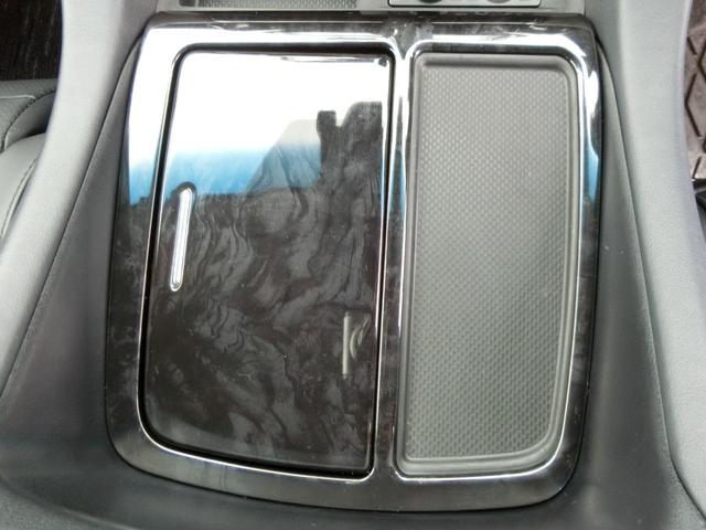 ヴェルファイアハイブリッド ZR Gエディション ☆10インチナビ☆12インチ後席モニター☆バックカメラ☆1500wコンセント☆ステアリングヒーター☆シートヒーター☆ベンチレーション☆エグゼクティブパワーシート☆両側パワースライドドア☆(46枚目)