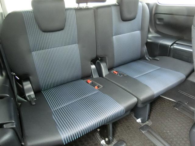 ヴォクシー ZS 煌 ☆純正9インチナビ☆フリップダウンモニター☆バックカメラ☆ETC☆本革巻ステアリング☆サンシェード☆両側パワースライドドア☆コーナーセンサー☆LEDヘッドランプ☆純正16インチアルミホイール(27枚目)