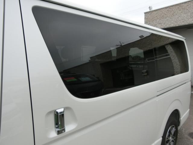 ハイエースバン スーパーGL ダークプライムII ☆四国四県の方限定販売車☆2000ガソリン2WD☆オーディオレス☆デジタルインナーミラー☆パノラミックビューモニター☆両側パワースライドドア☆純正15インチアルミホイール☆(15枚目)