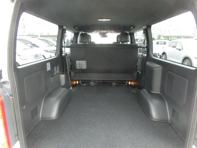 ハイエースバン スーパーGL ダークプライムII ☆四国四県の方限定販売車☆2000ガソリン2WD☆オーディオレス☆デジタルインナーミラー☆パノラミックビューモニター☆両側パワースライドドア☆純正15インチアルミホイール☆(22枚目)