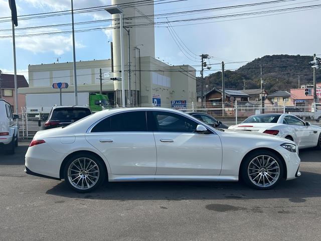 Ｓクラス Ｓ５００　４マチックロング　ＡＭＧライン　ＩＳＧ搭載モデル　４ＷＤ　パノラミックスライディングルーフ　レザーエクスクルーシブパッケージ　　ベーシックパッケージ　ＨＤＤナビ／ＤＴＶ　レーダーセーフティ　ブラウンレザーシート　禁煙車　ワンオーナー（7枚目）