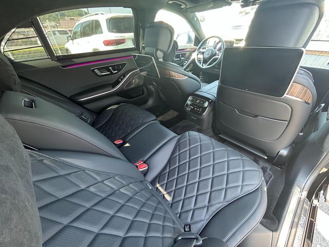 Ｓクラス Ｓ５８０　４マチックロング　左Ｈ　ＩＳＧ搭載モデル　４ＷＤ　ＭＰ２０２４０１　レザーエクスクルーシブパッケージ　リヤコンフォートパッケージ　ドライバーズパッケージ　リヤエンターテイメントシステム　パノラミックスライディングルーフ（16枚目）