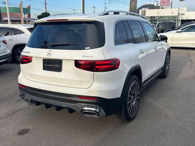 �����Z�f�X�x���c�̔F�蒆�ÎԂɂ́A�o���L�x�ȃ��J�j�b�N���P�O�O���ڂɂ��y�ԓ_�����E�����ڂ��ݒ肳��Ă��܂��B