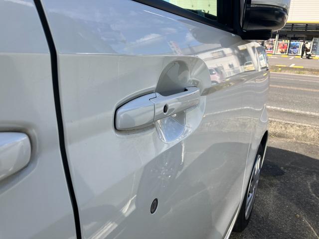 Ｎ－ＢＯＸ Ｌ　両側スライド／左側パワースライドドア　ナビ　バックモニターカメラ　Ｂｌｕｅｔｏｏｔｈ　ＴＶ　シートヒーター　ＥＴＣ　クルーズコントロール　レーンアシスト　衝突被害軽減システム　シートバックテーブル（11枚目）