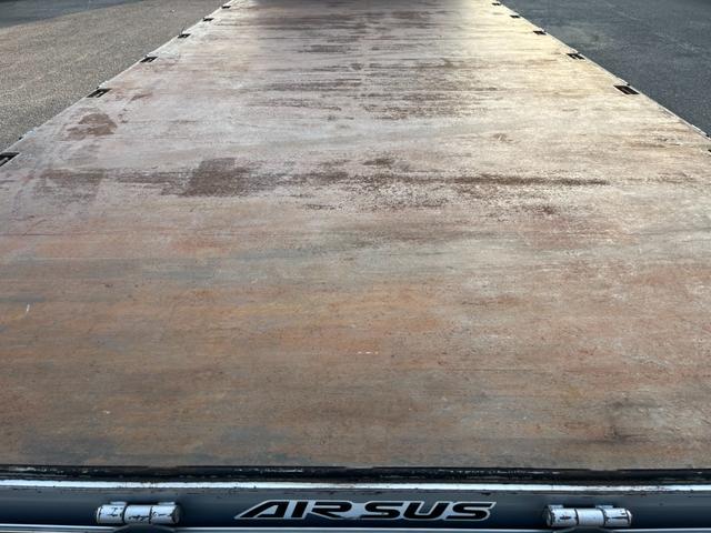 ヒノレンジャー 平ボディ/アルミハイブロック/ワイド/6200/エアサス/最大2950kg積載/6MT/床鉄板/内カン/メッキ架装/200L+100L燃料タンク/ステン道具箱/ETC/トランテックス/240PS(39枚目)