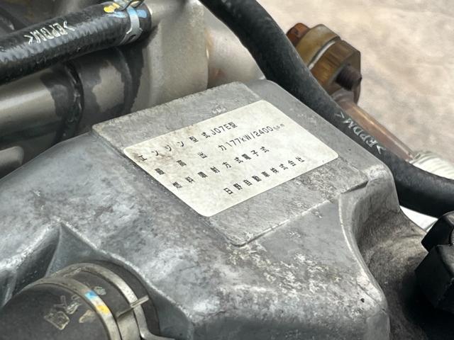 ヒノレンジャー 平ボディ/アルミハイブロック/ワイド/6200/エアサス/最大2950kg積載/6MT/床鉄板/内カン/メッキ架装/200L+100L燃料タンク/ステン道具箱/ETC/トランテックス/240PS(61枚目)