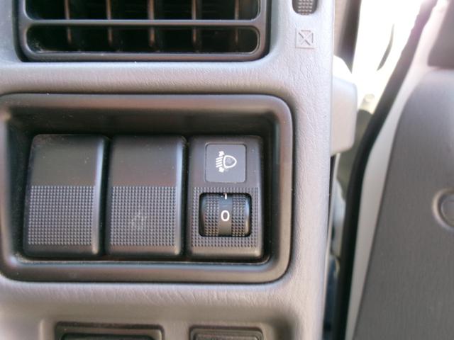 ボンゴトラック DX ワイドロー/AT/850kg積載/低床/内寸L2470×W1600mm/リアダブル/ガソリン(17枚目)