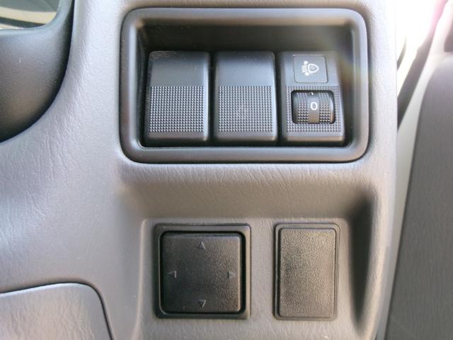 ボンゴトラック DX ワイドロー/AT/850kg積載/低床/内寸L2470×W1600mm/リアダブル/ガソリン(18枚目)