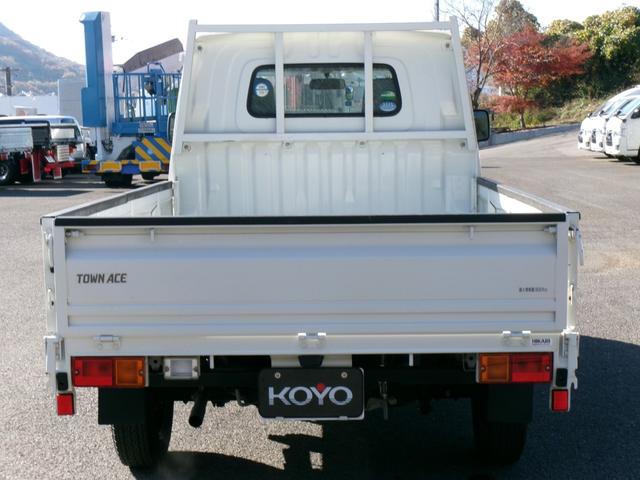 タウンエーストラック DX Xエディション 新車1オーナー/ユーザー買取/5MT/パワーウインドウ/800kg積/記録簿毎年有(5枚目)