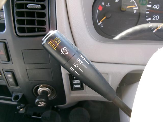 デュトロ 高所作業車/SN15B/14.6m/電気工事仕様/ウインチ/サブエンジン付/3段ブーム/絶縁ブーム/FRPバケット/5MT/N04Cエンジン(12枚目)