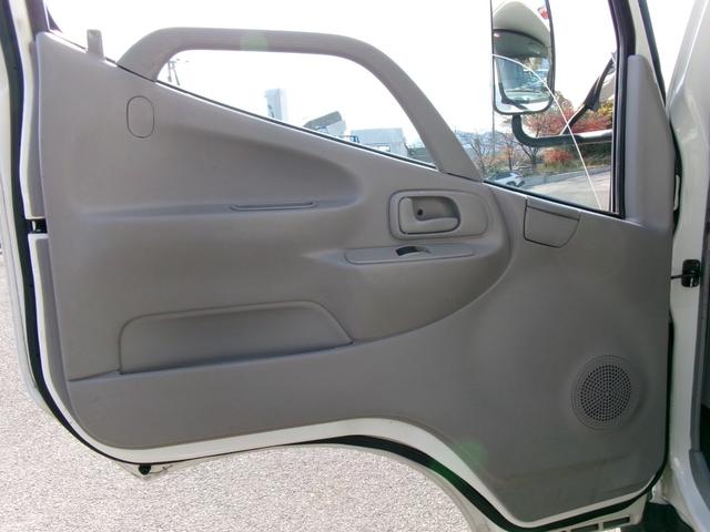 デュトロ 高所作業車/SN15B/14.6m/電気工事仕様/ウインチ/サブエンジン付/3段ブーム/絶縁ブーム/FRPバケット/5MT/N04Cエンジン(21枚目)