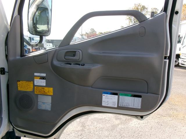 デュトロ 高所作業車/SN15B/14.6m/電気工事仕様/ウインチ/サブエンジン付/3段ブーム/絶縁ブーム/FRPバケット/5MT/N04Cエンジン(23枚目)