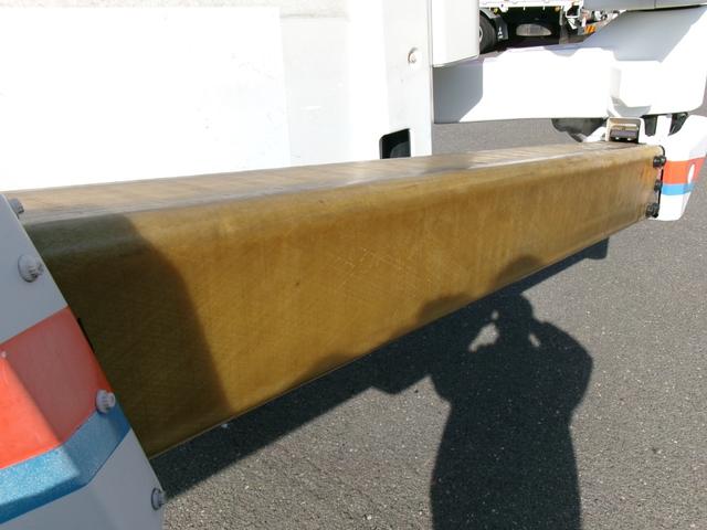 デュトロ 高所作業車/SN15B/14.6m/電気工事仕様/ウインチ/サブエンジン付/3段ブーム/絶縁ブーム/FRPバケット/5MT/N04Cエンジン(38枚目)