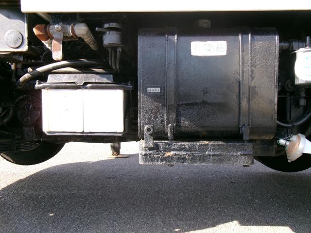 デュトロ 高所作業車/SN15B/14.6m/電気工事仕様/ウインチ/サブエンジン付/3段ブーム/絶縁ブーム/FRPバケット/5MT/N04Cエンジン(58枚目)