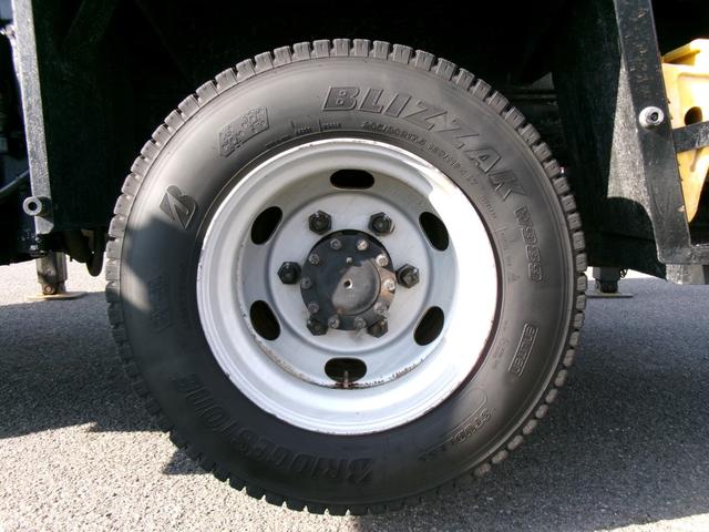 デュトロ 高所作業車/SN15B/14.6m/電気工事仕様/ウインチ/サブエンジン付/3段ブーム/絶縁ブーム/FRPバケット/5MT/N04Cエンジン(59枚目)