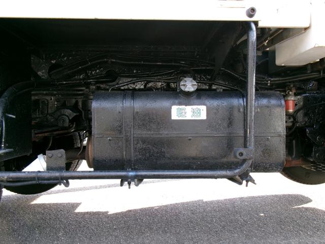 デュトロ 高所作業車/SN15B/14.6m/電気工事仕様/ウインチ/サブエンジン付/3段ブーム/絶縁ブーム/FRPバケット/5MT/N04Cエンジン(66枚目)