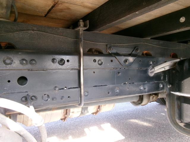 ファイター クレーン付き平ボディ 増トン/クレーン付平ボディ/4段/ラジコン/フックイン/角足/挿違/ユニック/総重量11t未満/中型免許/4.7t積載/ベット付/内寸:L560cm/メッキ架装/6MT/床鉄/スタンション穴/ETC(64枚目)