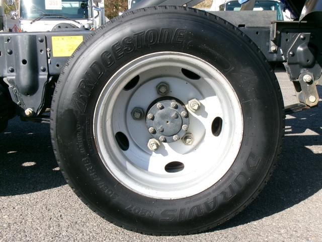 エルフトラック 　土砂禁ダンプ／深ダンプ／３ｔ積／４ナンバー／６ＭＴ／ペンデュラムロック式／観音開き／極東開発／内寸３０３×１５９×１１３ｃｍ／準中型免許（44枚目）