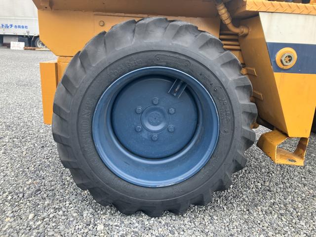 日本 　タイヤショベル　排土板　フォークアタッチメント付　小松製作所　３１８アワー（10枚目）