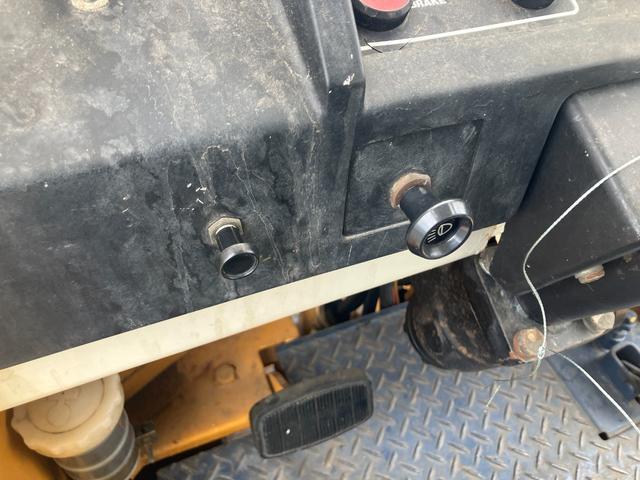 日本 　タイヤショベル　排土板　フォークアタッチメント付　小松製作所　３１８アワー（23枚目）