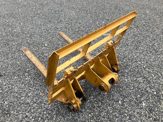 日本 　タイヤショベル　排土板　フォークアタッチメント付　小松製作所　３１８アワー（31枚目）