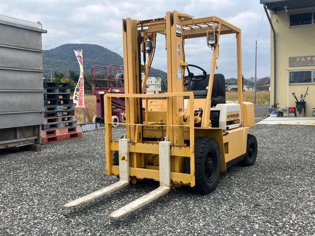 日本 　フォークリフト　ＫＯＭＡＳＴＵ　３３３０アワー（5枚目）