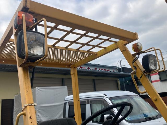 日本 　フォークリフト　ＫＯＭＡＳＴＵ　３３３０アワー（17枚目）