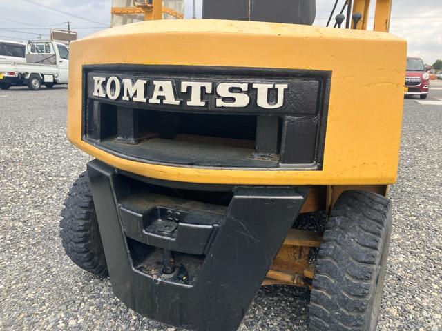 日本 　フォークリフト　ＫＯＭＡＳＴＵ　３３３０アワー（24枚目）