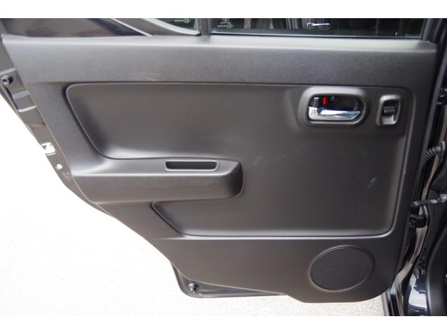 アルトワークス ベースグレード 5速マニュアル 15インチアルミ 社外新品10.1インチディスプレイオーディオ スマートキー2個 プッシュスタート 前席レカロシート キセノンライト パワステ パワーウィンドウ ウィンカードアミラー(39枚目)