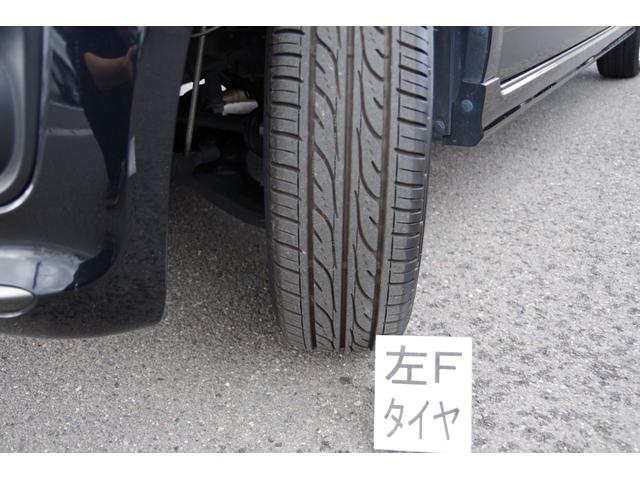 アルトワークス ベースグレード 5速マニュアル 15インチアルミ 社外新品10.1インチディスプレイオーディオ スマートキー2個 プッシュスタート 前席レカロシート キセノンライト パワステ パワーウィンドウ ウィンカードアミラー(47枚目)