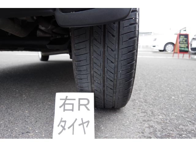 アルトワークス ベースグレード 5速マニュアル 15インチアルミ 社外新品10.1インチディスプレイオーディオ スマートキー2個 プッシュスタート 前席レカロシート キセノンライト パワステ パワーウィンドウ ウィンカードアミラー(49枚目)