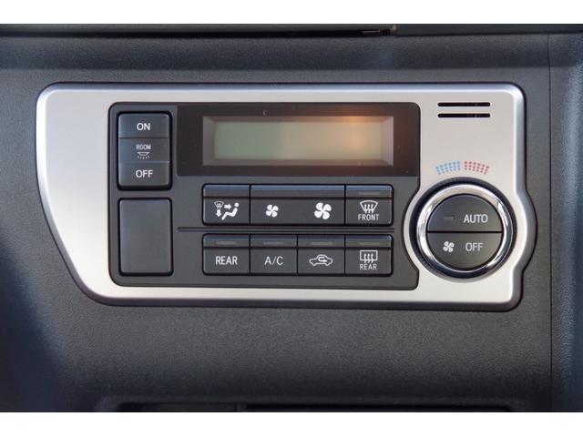 ハイエースワゴン グランドキャビン 登録済未使用車 10人乗り トヨタセーフティセンス デジタルインナーミラー パーキングサポートブレーキ 全方位カメラ 左側パワースライドドア LEDヘッドライト 純正15インチアルミ オプションカラー(16枚目)