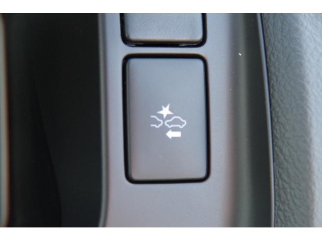 ハイエースワゴン グランドキャビン 登録済未使用車 10人乗り トヨタセーフティセンス デジタルインナーミラー パーキングサポートブレーキ 全方位カメラ 左側パワースライドドア LEDヘッドライト 純正15インチアルミ オプションカラー(25枚目)