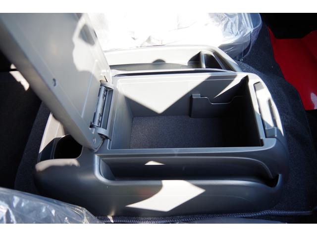 ハイエースワゴン グランドキャビン 登録済未使用車 10人乗り トヨタセーフティセンス デジタルインナーミラー パーキングサポートブレーキ 全方位カメラ 左側パワースライドドア LEDヘッドライト 純正15インチアルミ オプションカラー(29枚目)