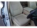 運転席シート全体ビューです。シートヒーター、シートベンチレーター付きです。
