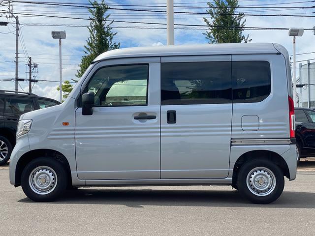 Ｎ－ＶＡＮ Ｇ　純正ＣＤチューナー　ＣＤ再生可能　ＡＵＸ接続可能　ビルトインＥＴＣ車載器　ユピテル製ドライブレコーダー　ホンダセンシング　オートライト　アイドリングストップ　ヒルスタートアシスト機能　Ｆ席ラバーマット（35枚目）