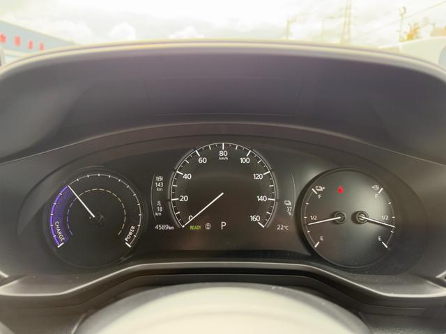 ＭＸ－３０ロータリーＥＶ ナチュラルモノトーン　メーカー装着８．８型ＳＤナビ　ハーフレザーシート　ｉ－ＡＣＴＩＶＳＥＮＳＥ　３６０°ビューモニター　ＢＳＭ　ＢＯＳＥサウンド　ＨＵＤ　パーキングセンサー　フルＬＥＤヘッドライト　純正１８インチＡＷ（8枚目）
