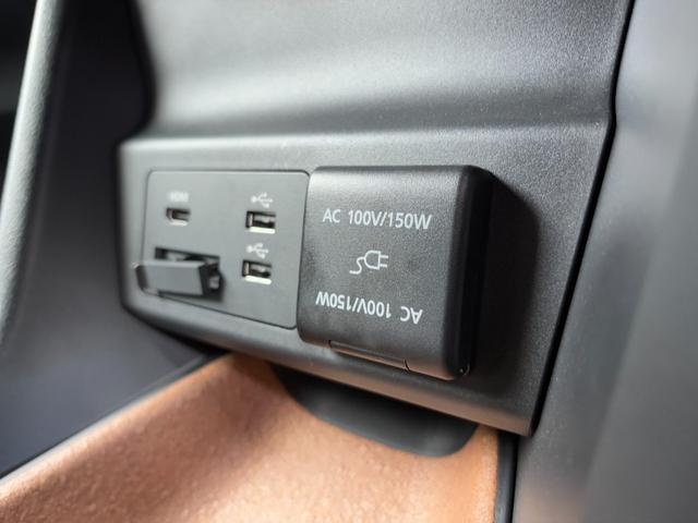 ＭＸ－３０ロータリーＥＶ ナチュラルモノトーン　メーカー装着８．８型ＳＤナビ　ハーフレザーシート　ｉ－ＡＣＴＩＶＳＥＮＳＥ　３６０°ビューモニター　ＢＳＭ　ＢＯＳＥサウンド　ＨＵＤ　パーキングセンサー　フルＬＥＤヘッドライト　純正１８インチＡＷ（18枚目）