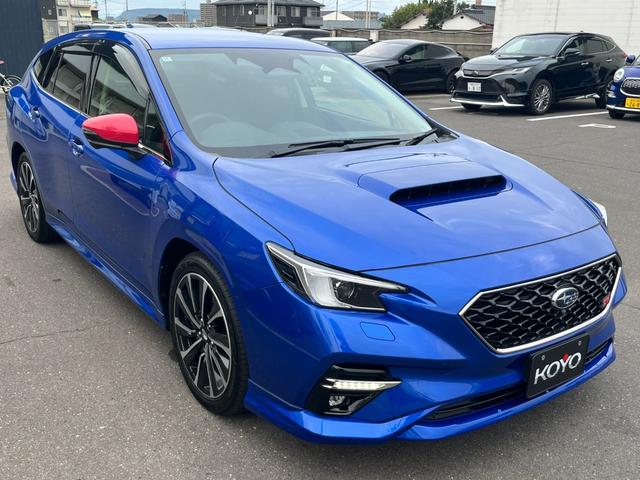 レヴォーグ ＳＴＩスポーツＲ　ＥＸブラックインテリアセレクション　寒冷地仕様　メーカー装着１１．６型メモリーナビ　革巻ステアリング　ハーフレザーシート　アイサイト　全方位モニター　ＢＳＭ　デジタルインナーミラー　ハーマンカードンサウンド　ハンズフリーパワーバックドア（40枚目）