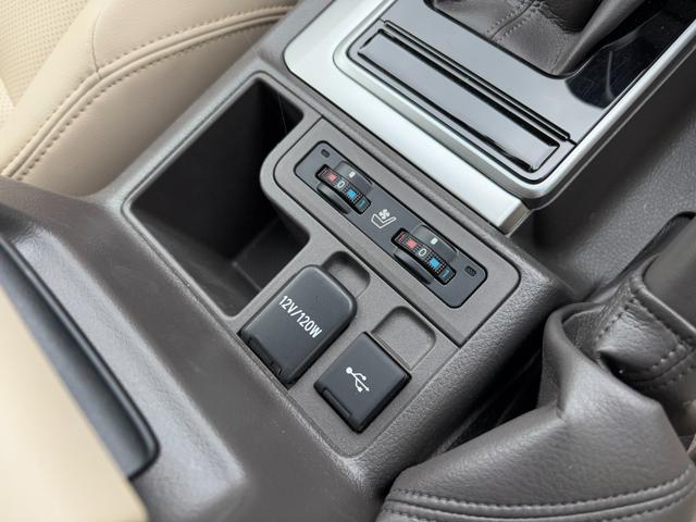 ランドクルーザープラド TX Lパッケージ 買取直販 寒冷地仕様 コムテック前後ドラレコ メーカー装着9型メモリーナビ 本革シート BSM RCTA パノラミックビューモニター 14スピーカー ルーフレール サンルーフ 純正19インチAW(14枚目)