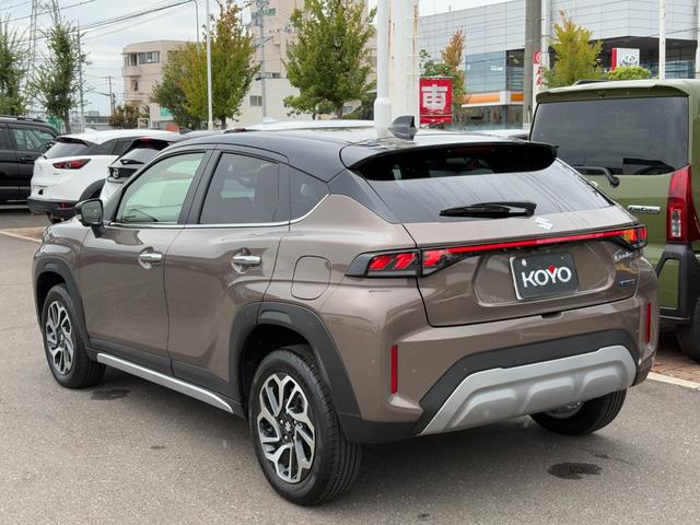 フロンクス ベースグレード メーカー装着9型メモリーナビ ハーフレザーシート スズキセーフティサポート 全方囲モニター BSM オートブレーキホールド HUD ワイヤレス充電器 フルLEDヘッドライト 純正16インチAW(43枚目)