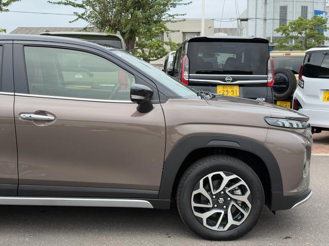 フロンクス ベースグレード メーカー装着9型メモリーナビ ハーフレザーシート スズキセーフティサポート 全方囲モニター BSM オートブレーキホールド HUD ワイヤレス充電器 フルLEDヘッドライト 純正16インチAW(49枚目)