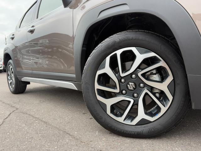 フロンクス ベースグレード メーカー装着9型メモリーナビ ハーフレザーシート スズキセーフティサポート 全方囲モニター BSM オートブレーキホールド HUD ワイヤレス充電器 フルLEDヘッドライト 純正16インチAW(51枚目)