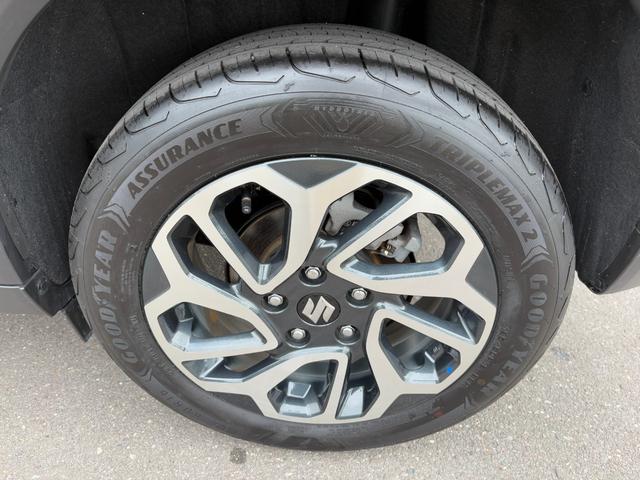 フロンクス ベースグレード メーカー装着9型メモリーナビ ハーフレザーシート スズキセーフティサポート 全方囲モニター BSM オートブレーキホールド HUD ワイヤレス充電器 フルLEDヘッドライト 純正16インチAW(54枚目)