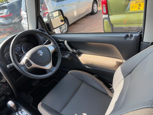 ジムニー ランドベンチャー パナソニックSDナビ フルセグTV バックモニター 革巻きステアリング ハーフレザーシート 運転席シートヒーター ETC車載器 サイドステップ LEDウィンカーミラー 純正16インチAW スペアタイヤ(2枚目)